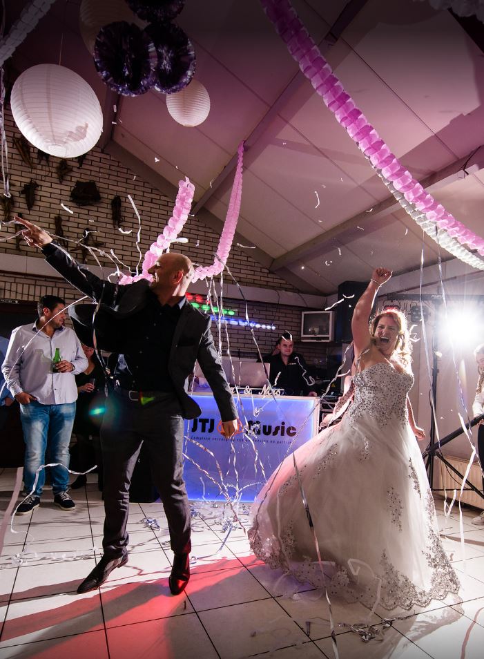 Openingsdans bruiloft Dennis en Diana