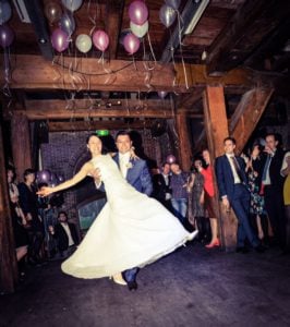 Openingsdans bruiloft Michael en Mariko