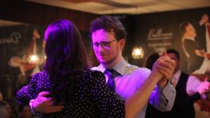 Dansschool Dance Fit stijldansen in Leiden Bram en Roos broad