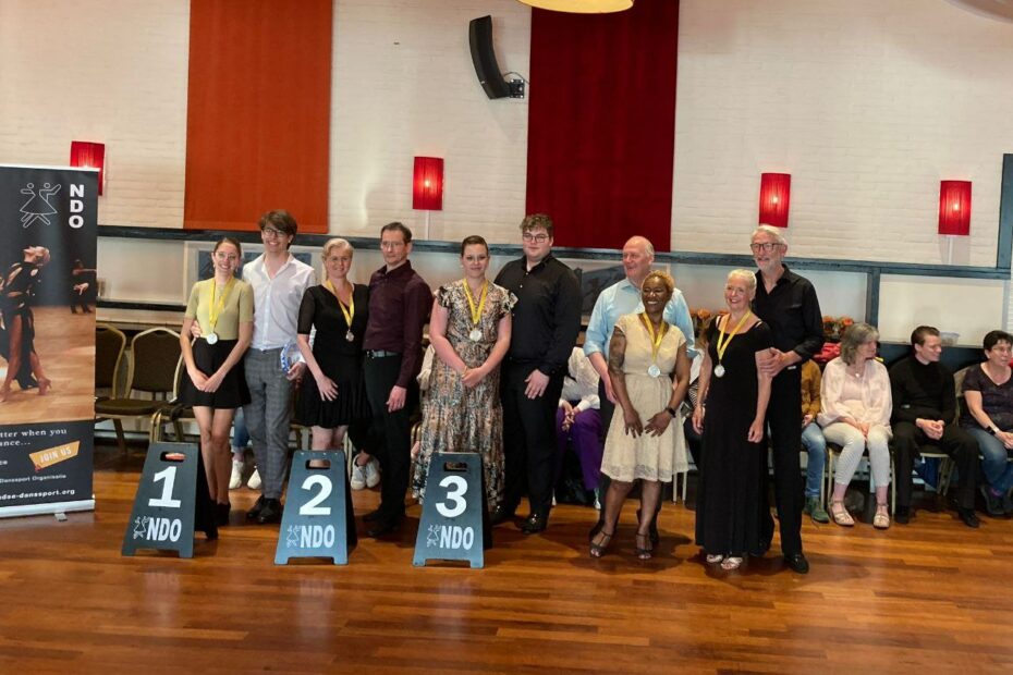 Wedstrijdteam Dansschool Dance Fit Goed van start bij de NDO
