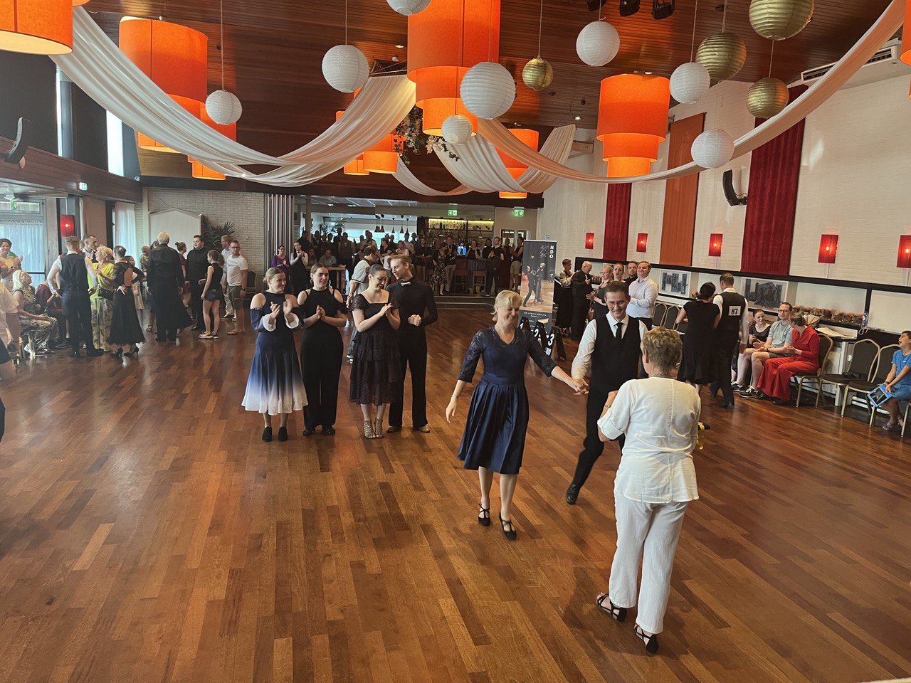 Dansschool Dance Fit Wedstrijddansen Paul en Marianne prijsuitreiking derde Ballroom NDO-Zuid-Holland-Cup