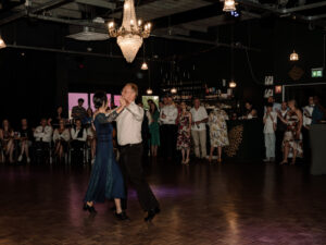 TW 2025 EVENT FEATHERSTEP 120